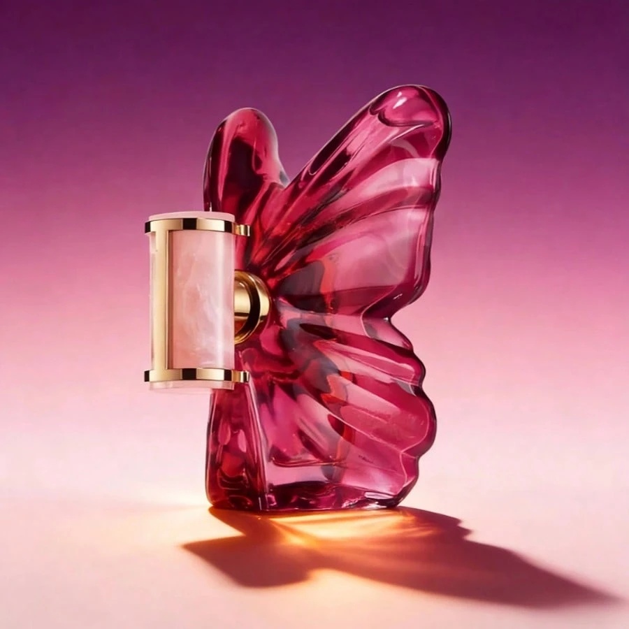 La Bomba is an oriental flower - Luxury Skincare Oil review and price